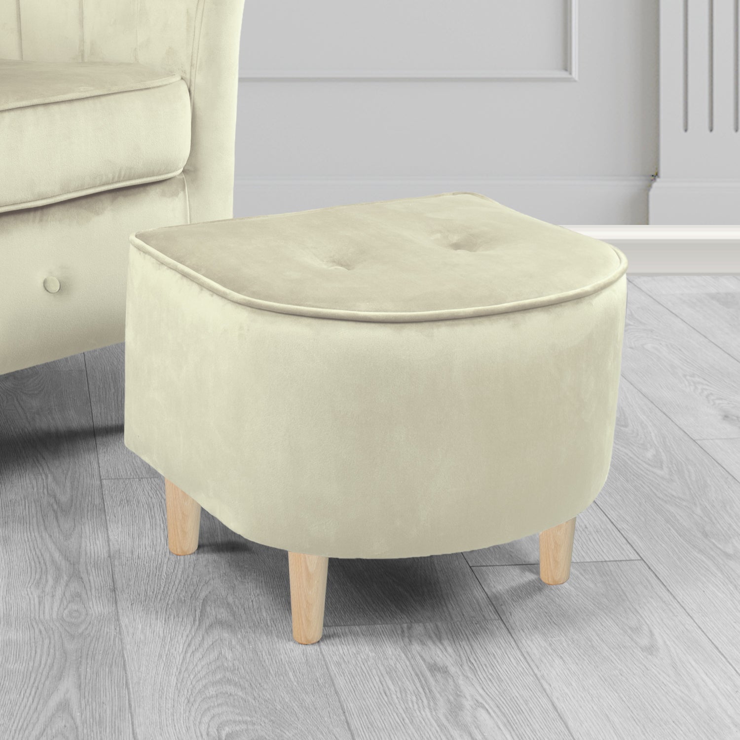 Doha Footstool in Sapore Crib 5 Velvet Fabric