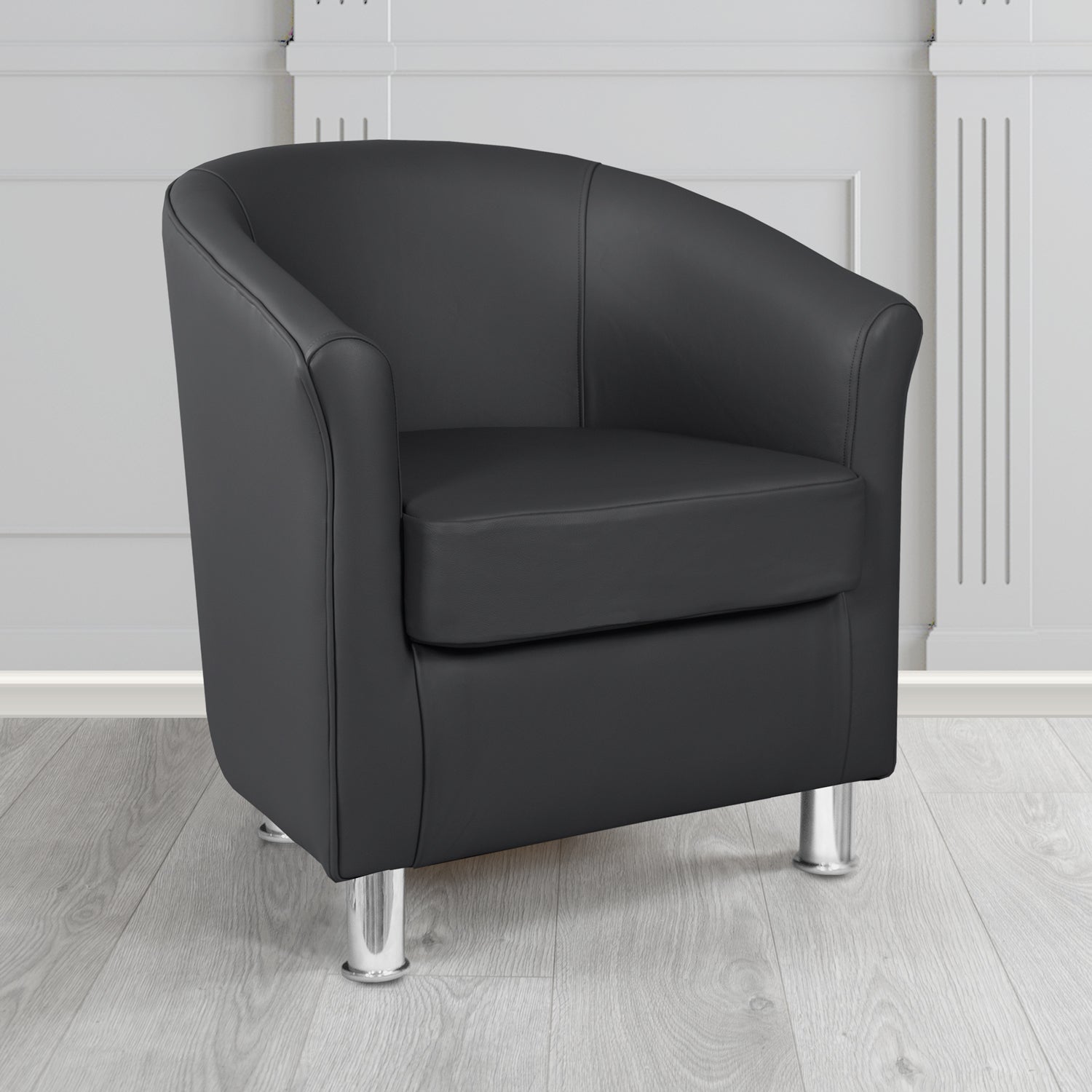 Como Tub Chair in Vele Black Crib 5 Genuine Leather