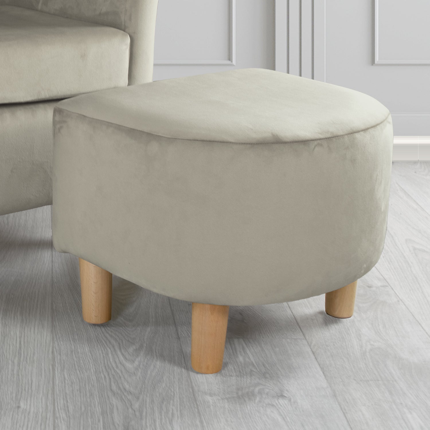 Tuscany Footstool in Sapore Crib 5 Velvet Fabric
